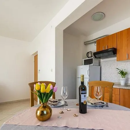 Ana-marija Apartment