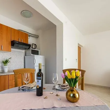 Ana-marija Apartment