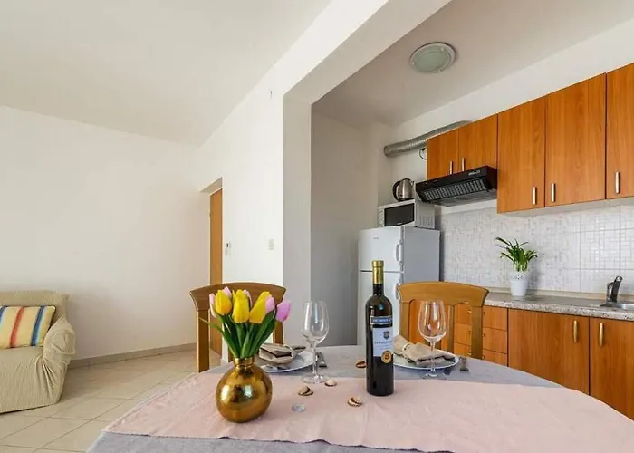 Ana-marija Apartman
