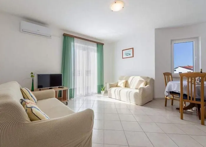 Ana-marija Apartman *